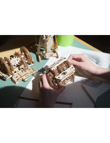Maqueta de fusta Gearbox (caixa de canvis) d'UGEARS