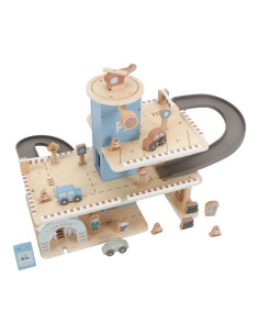 Parking de fusta amb rentacotxes | Little Dutch | A Joc Lent 2