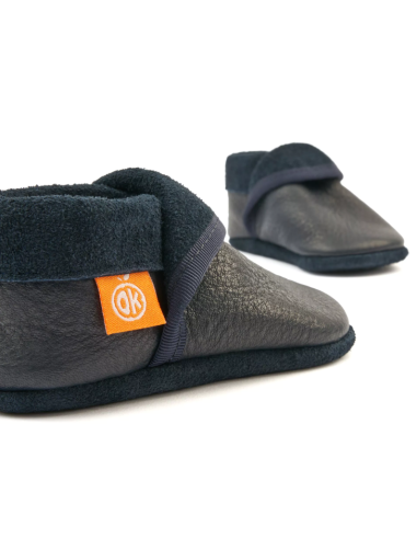 Sabates de pell blau fosc
