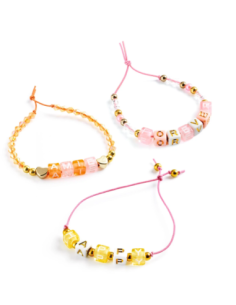 Perlas alfabeto doradas | Kit de 1.000 perlas 2